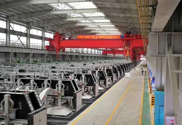 Elektrolytický hliníkový žeriav