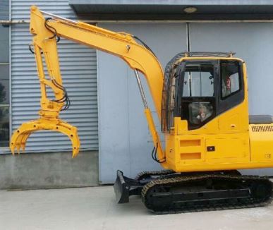 Sklápač hydraulického uchopenia